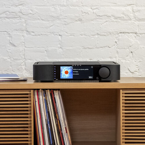 Moon 371 Network Amplifier